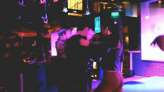 夜店最新爆料大全视频,最新爆料大全视频深度解析  第3张